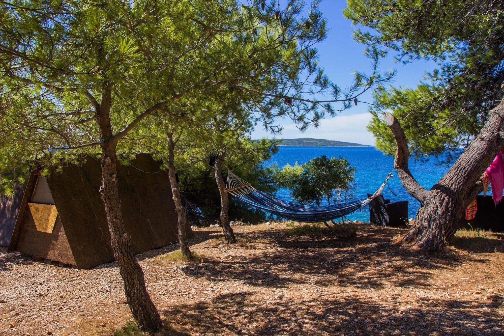 Cast Away - Eco Resort Zavala Exteriér fotografie